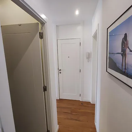 Διαμέρισμα T1 Balcony W River Views, R Cardiff, Lisboa