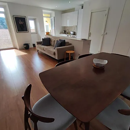 T1 Balcony W River Views, R Cardiff, Διαμέρισμα *