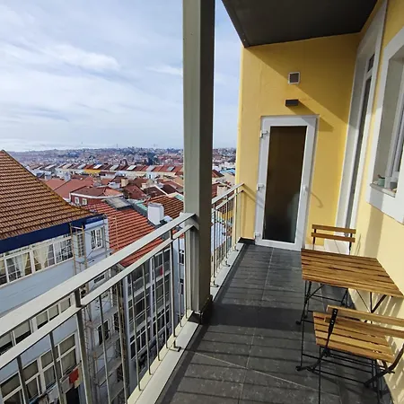 Διαμέρισμα T1 Balcony W River Views, R Cardiff, Lisboa