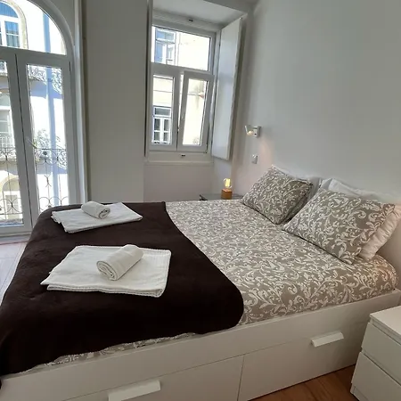 T1 Balcony W River Views, R Cardiff, * Lizbona